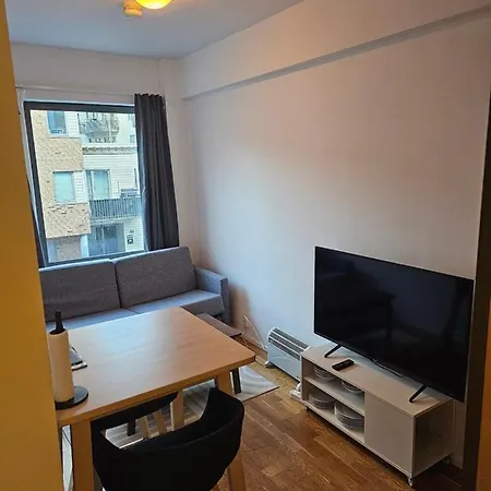 Appartement Small Dorm 6 Min From Centralstation!