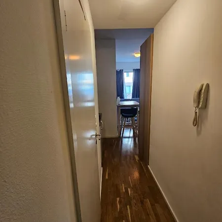 Apartment Small Dorm 6 Min From Centralstation!