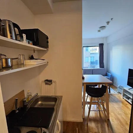 Small Dorm 6 Min From Centralstation! * Oslo