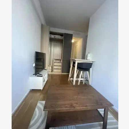 Small Dorm 6 Min From Centralstation!